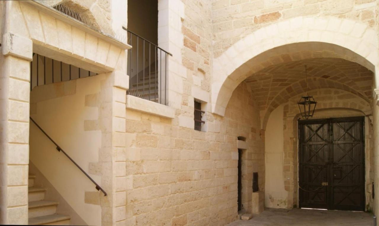 Palazzo De Carlo E Il Parco Dei 7 Pozzi Bed & Breakfast Lecce Exterior foto