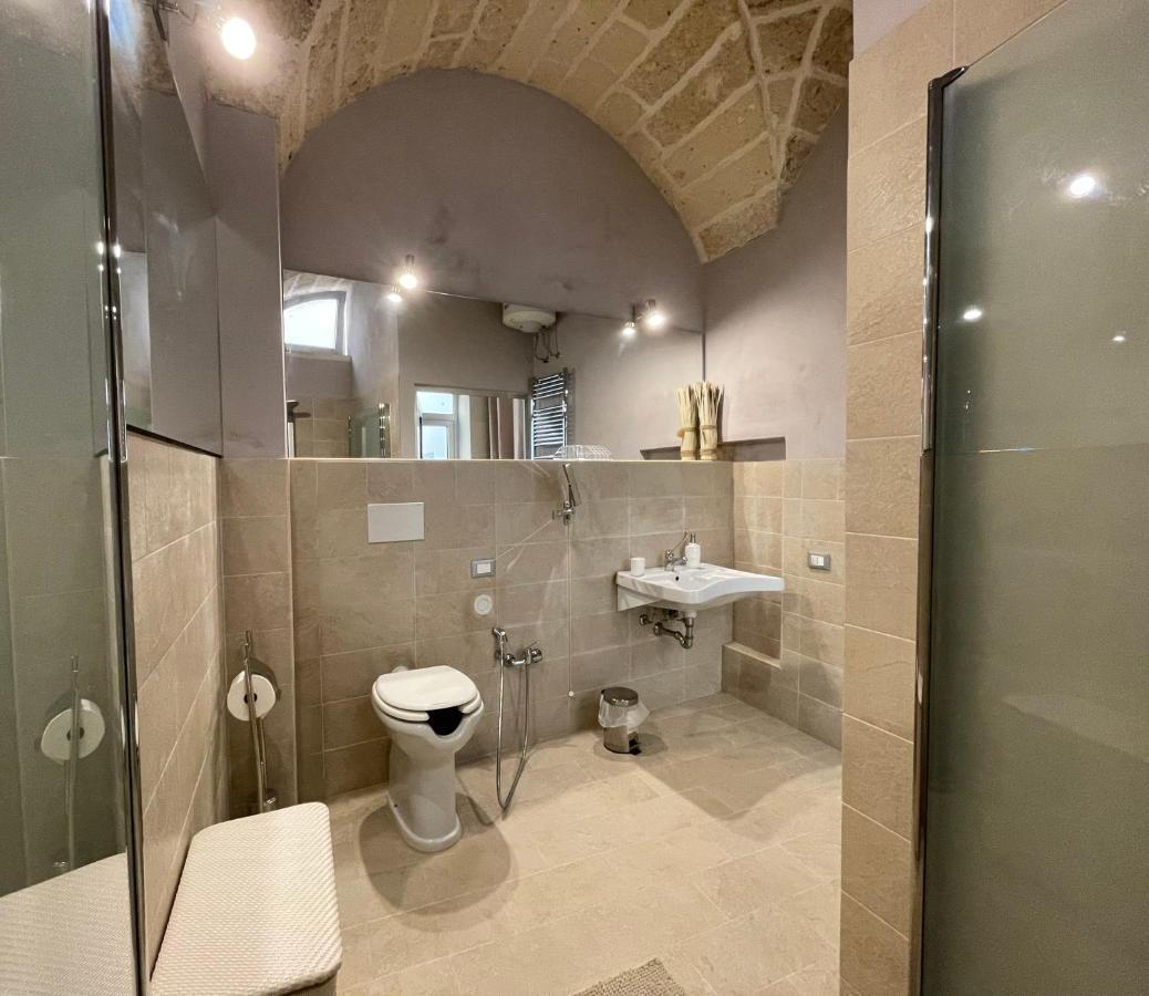 Palazzo De Carlo E Il Parco Dei 7 Pozzi Bed & Breakfast Lecce Exterior foto